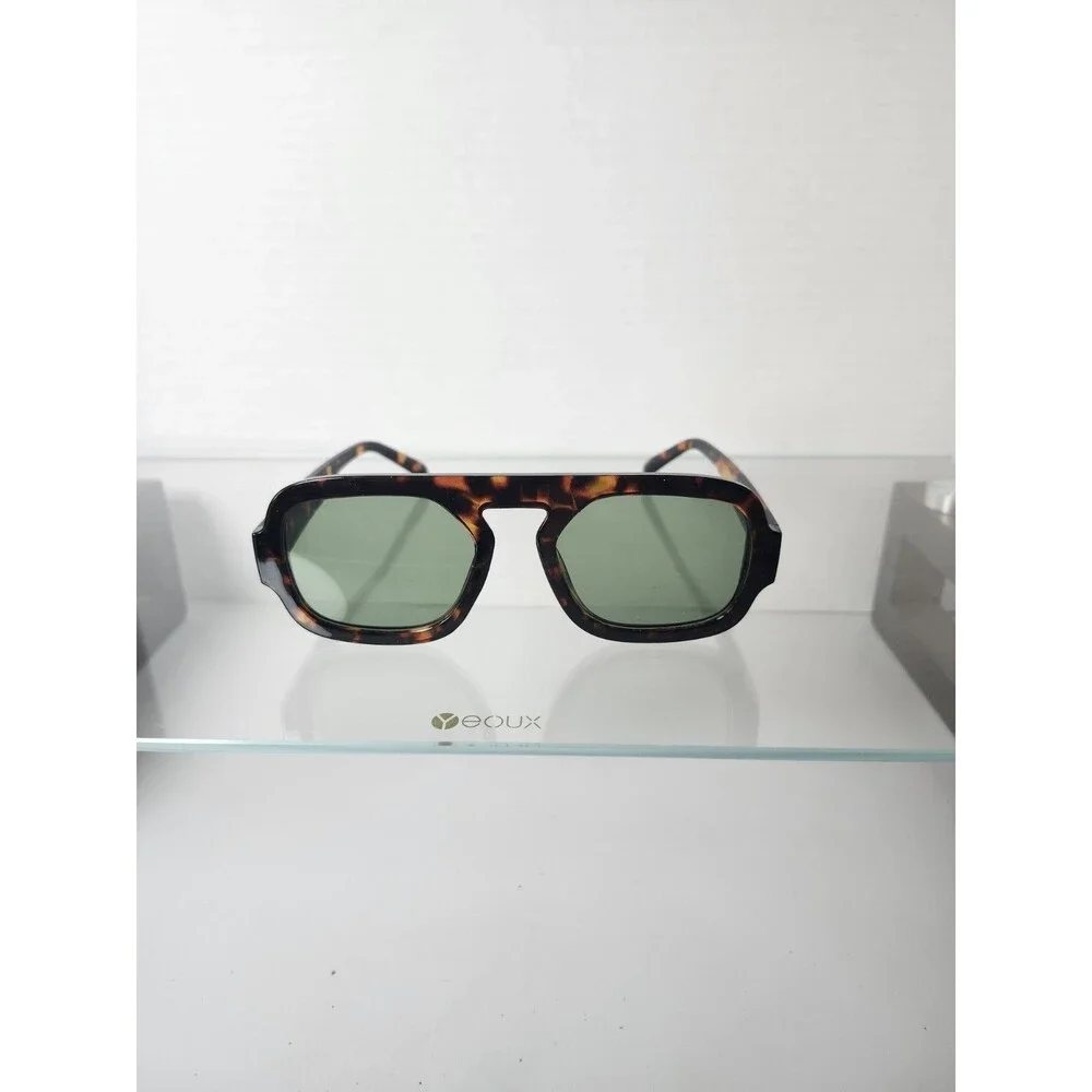 2 Pairs Of Wowsun Over Sized Frames Sunglasses